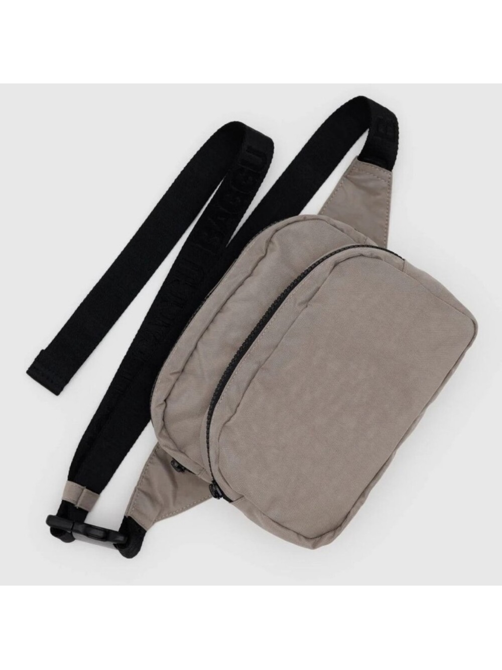 BAGGU Nylon Fanny Pack dove tan
